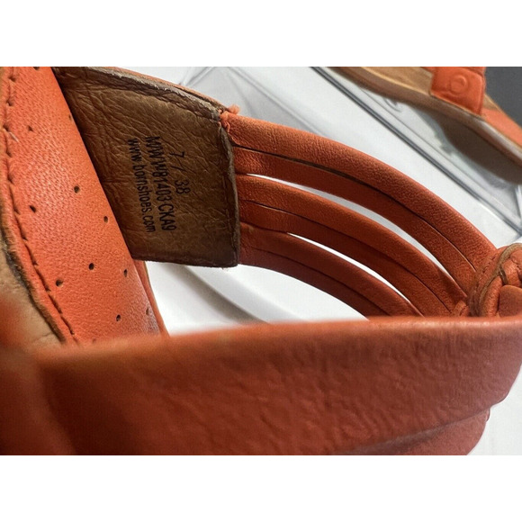 BORN Crown Leather Sandals Thongs Flat Orange Multi Strap Comfort Women’s Size 7 - Picture 14 of 16